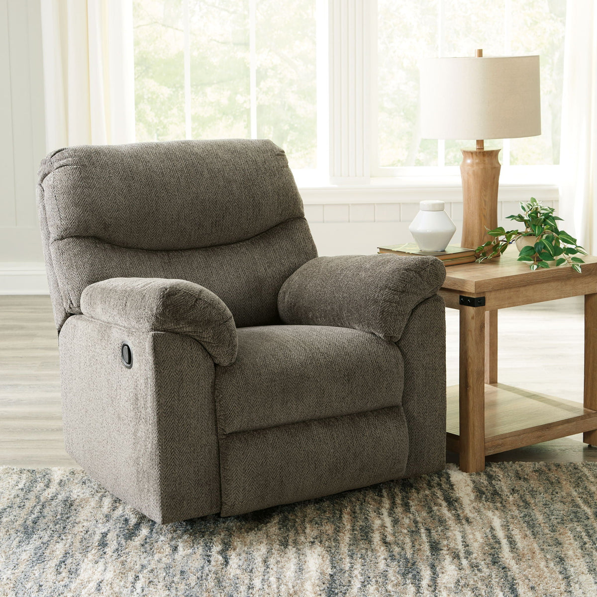 Alphons - Living Room Set, photo 9 of 21