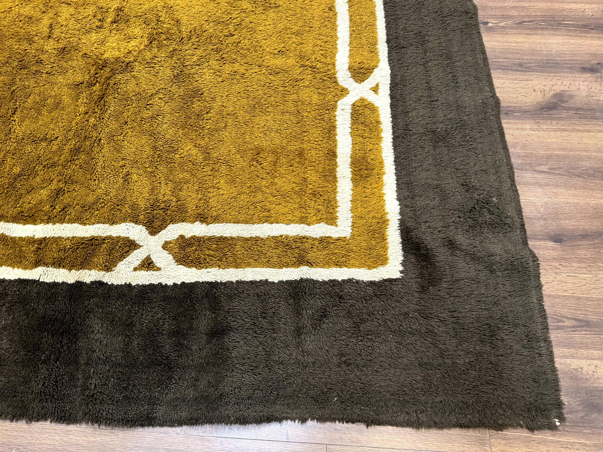 Mid Century Shag Rug 8x11, Large Vintage Shag Rug, Open Field, European Shag Rug by Jewel Rugs