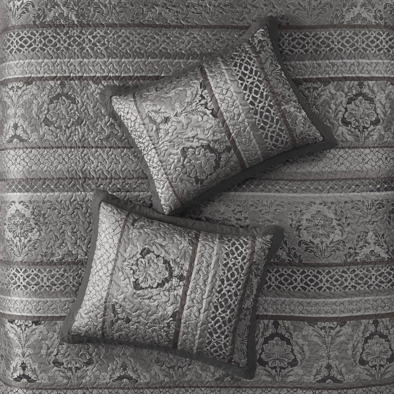 5-Piece Queen 5 Piece Reversible Jacquard Bedspread Set by HouseOfZazla