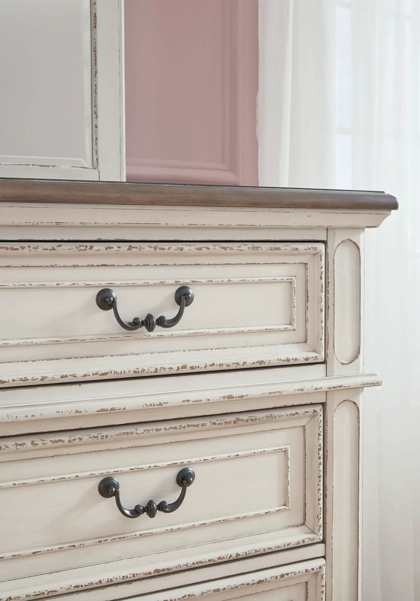 Realyn - Dresser by Unique Piece Furniture