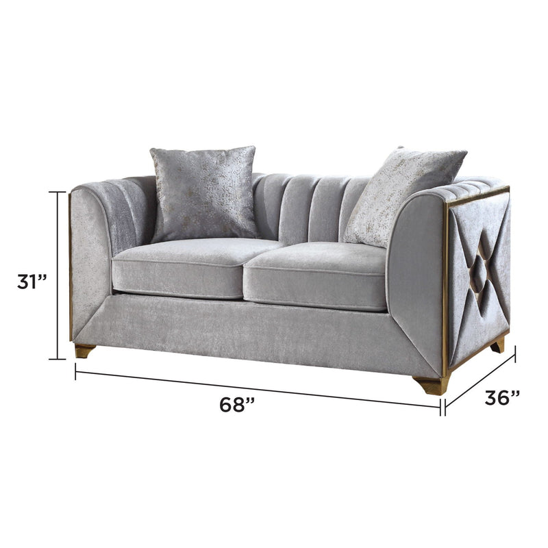 Velencia - Loveseat by HouseOfZazla