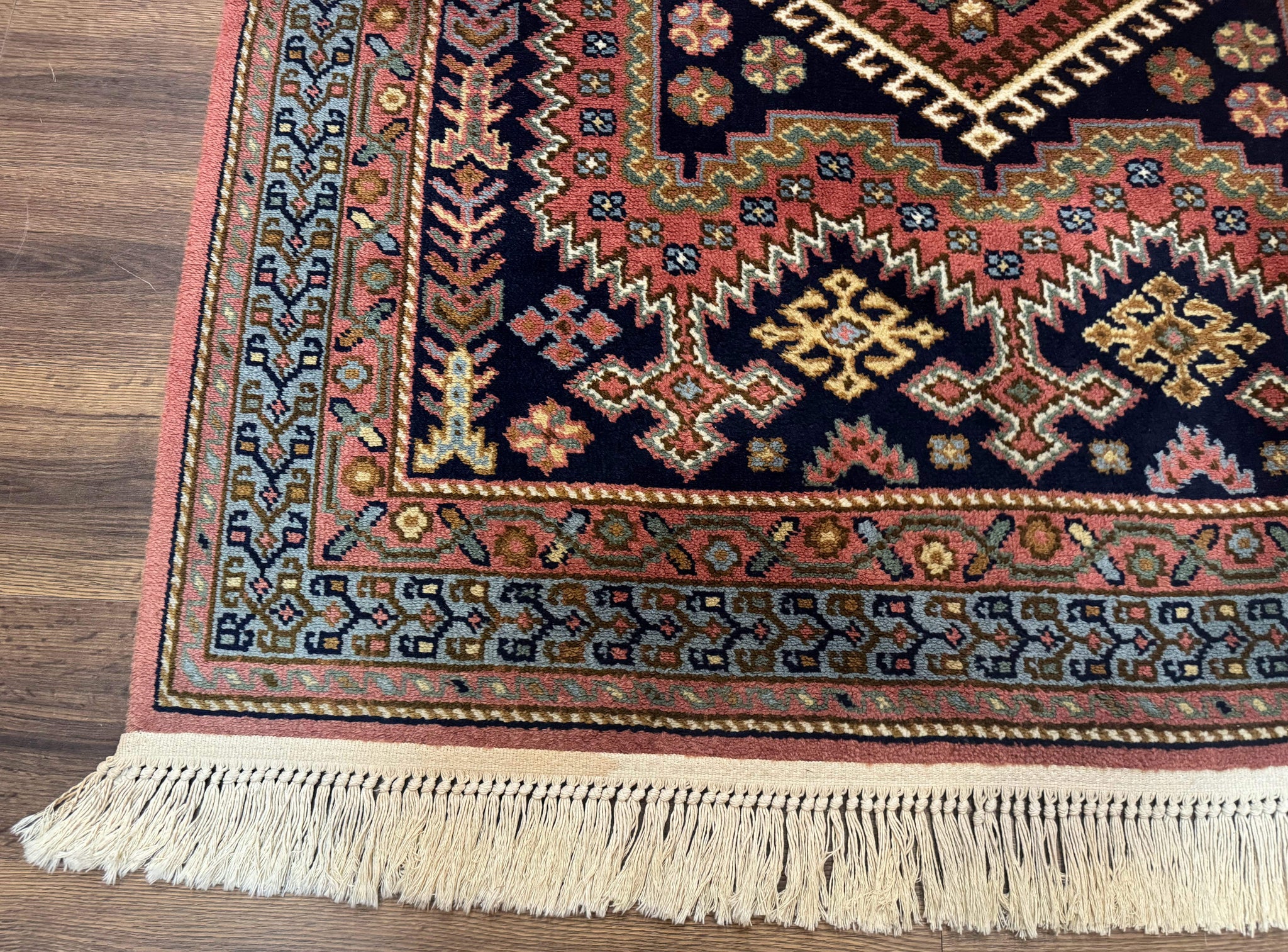 5x7 Persian Tribal Design Rug, Wool, Geometric Medallions, Vintage, Power Loomed by Jewel Rugs