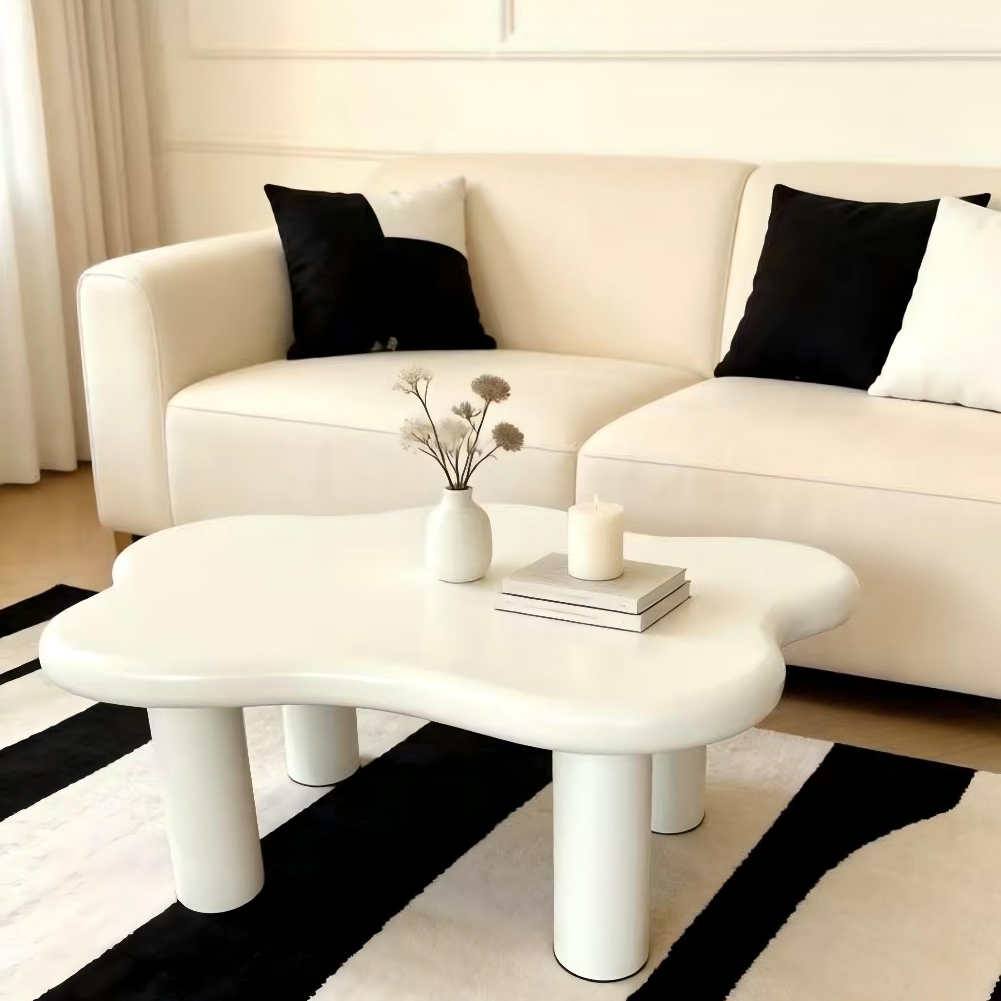 Cloud Shaped Coffee Table With 4 Round Legs by HouseOfZazla
