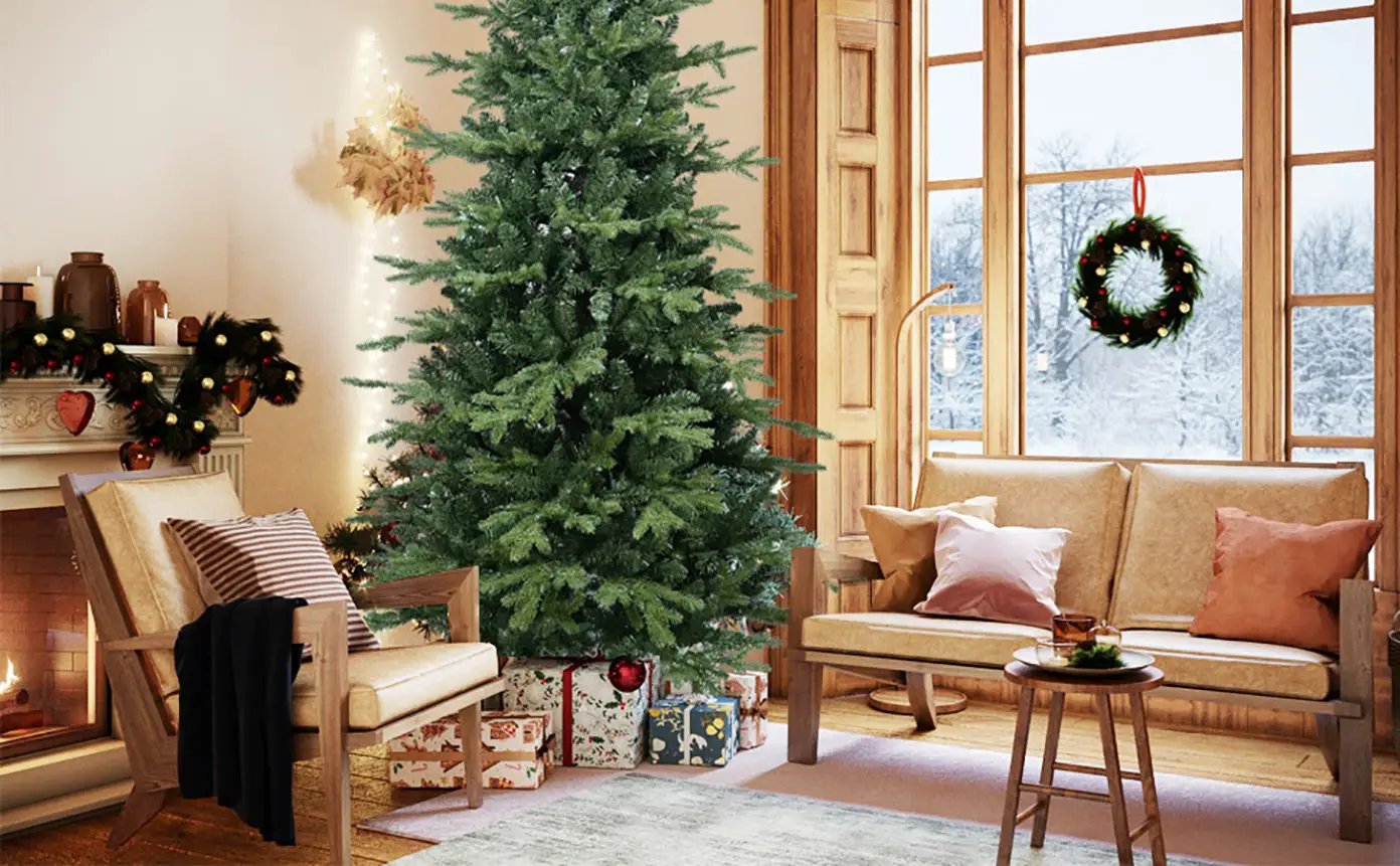 4FT Green PVC and PE Christmas Tree with 919 Tips by HouseOfZazla