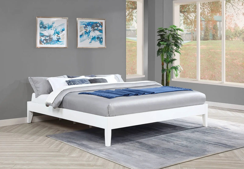 Hounslow Eastern King Universal Platform Bed White by Unique Piece Furniture