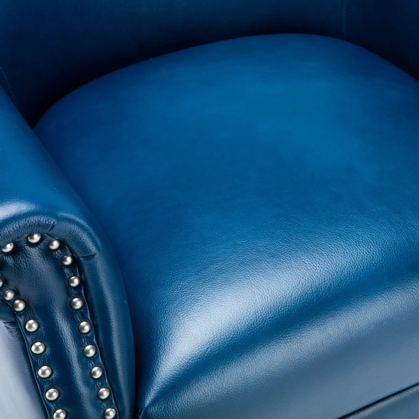 Hadley - Club Chair by HouseOfZazla