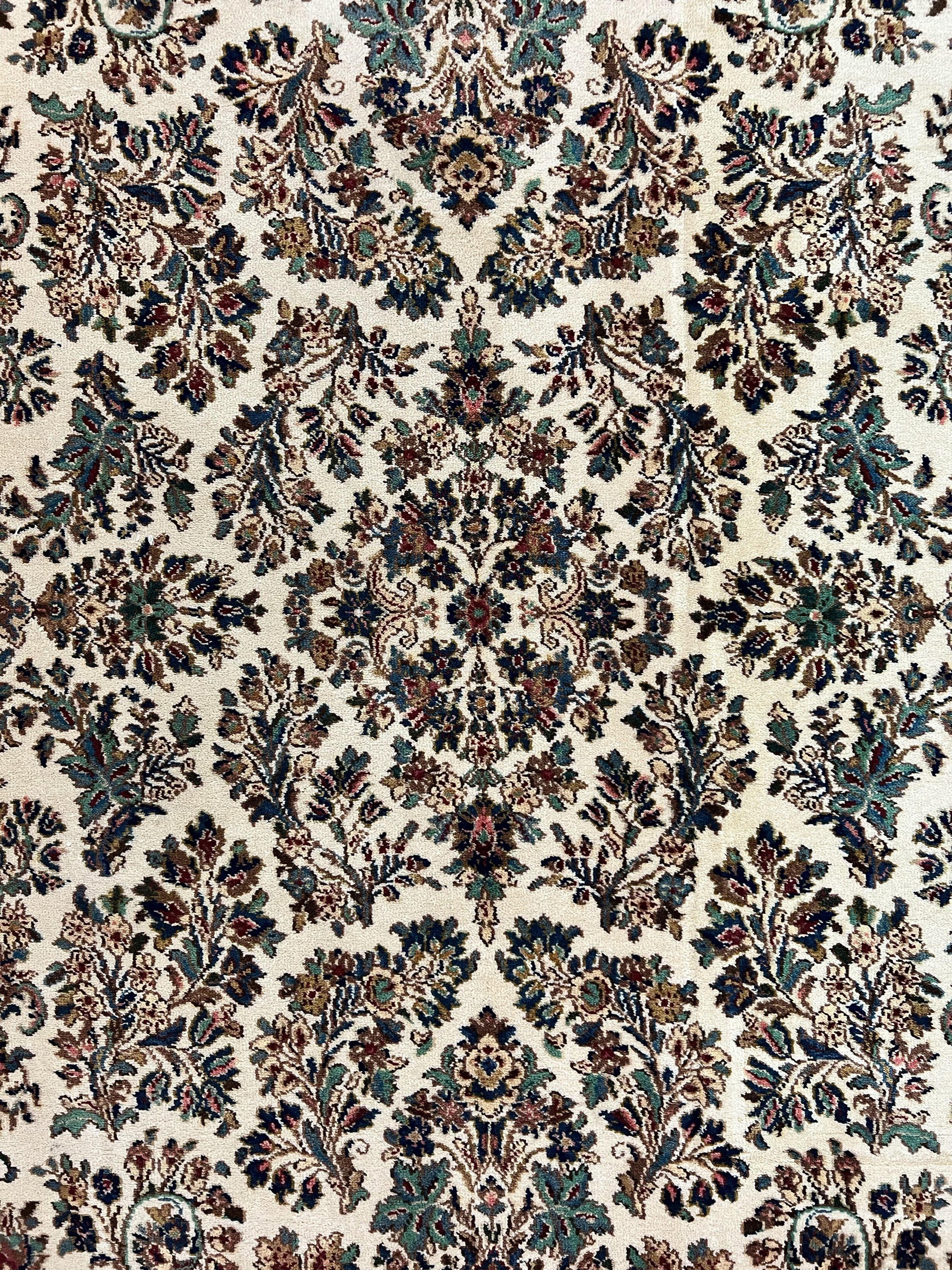 Karastan Rug 5.9 x 9 Ivory Sarouk #760, Vintage Wool Original Collection 700 Series, Discontinued by Jewel Rugs