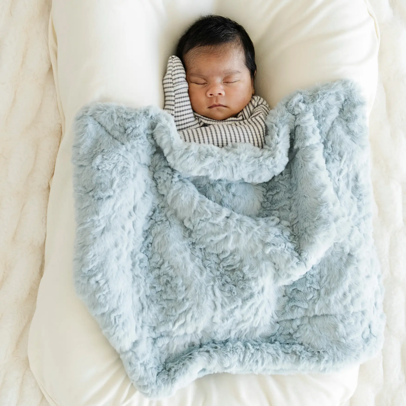 Dream Mini Blankets 15x20 Inch Poly Microfiber by Saranoni by HouseOfZazla