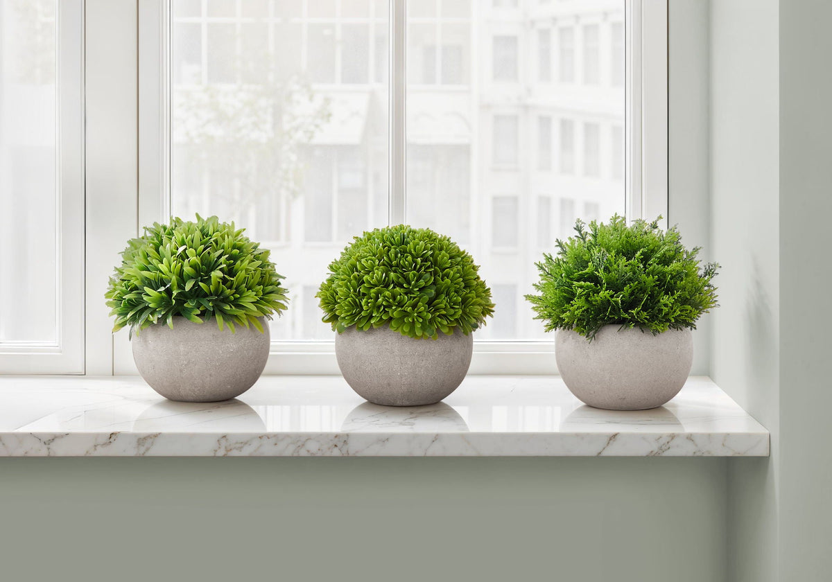5" Tall Artificial Grass Plant Set of 3 with Realistic Plastic Foliage – Dark Green