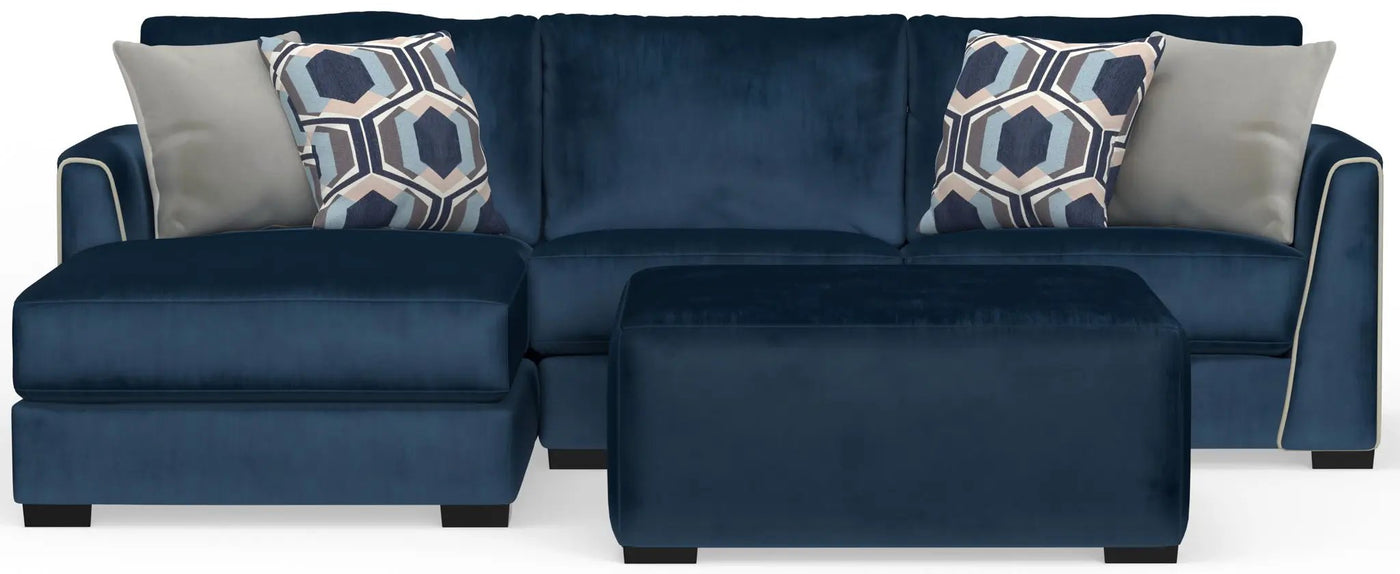 Jetson - Sectional With Comfort Coil Seat Cushions, Included Accent Pillows & Cocktail Ottoman by Unique Piece Furniture