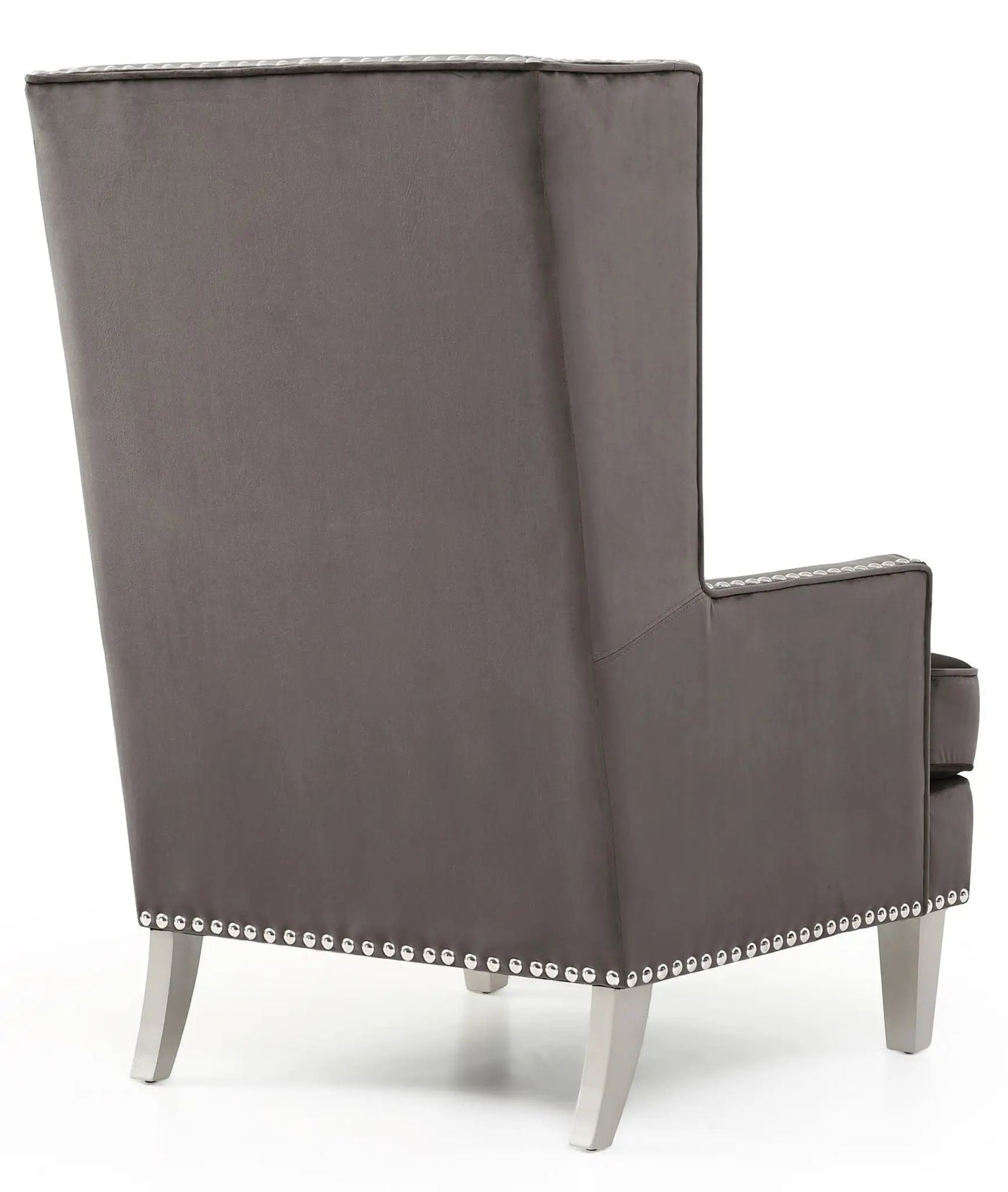 Elegant Traditional Accent Chair by HouseOfZazla