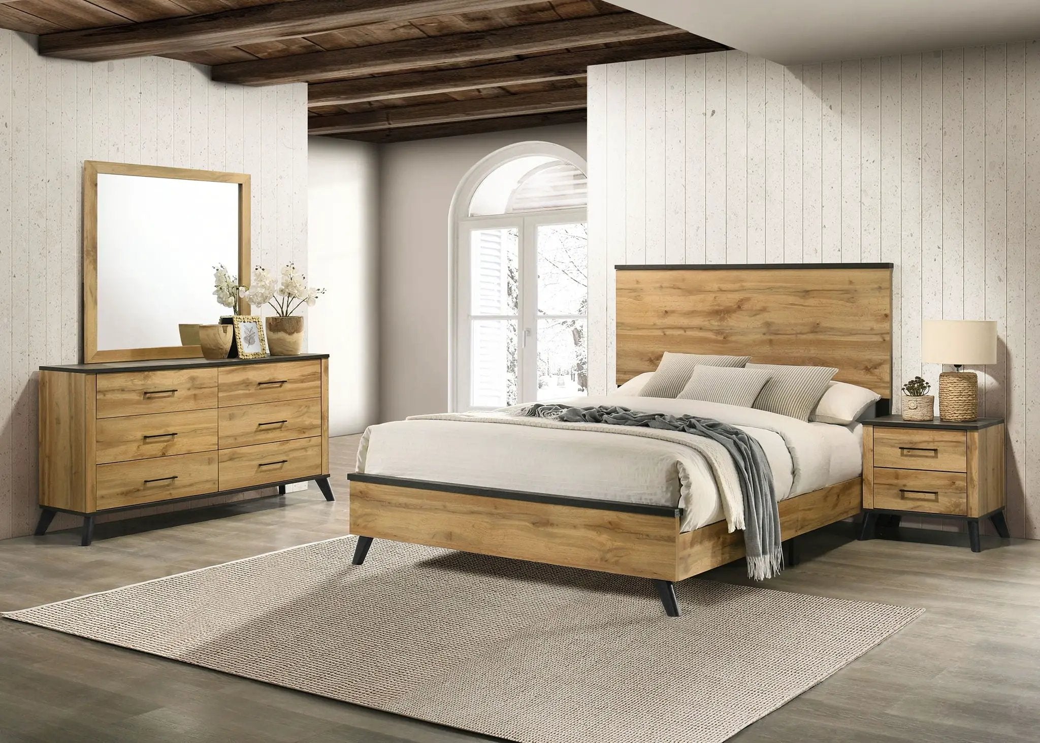Kaywood 4-piece Queen Bedroom Set Natural Pine by Unique Piece Furniture
