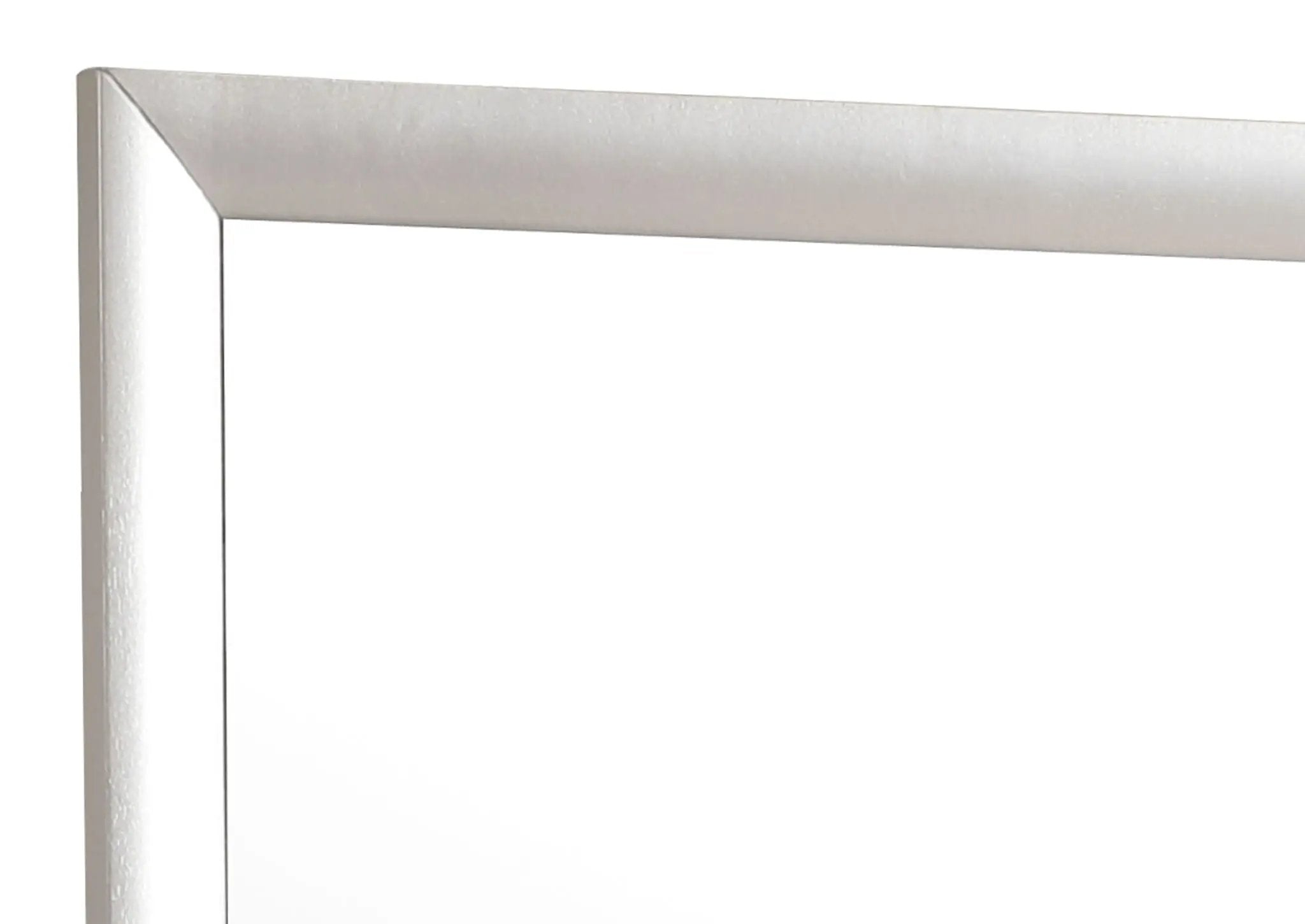 Modern Design Mirror by Unique Piece Furniture
