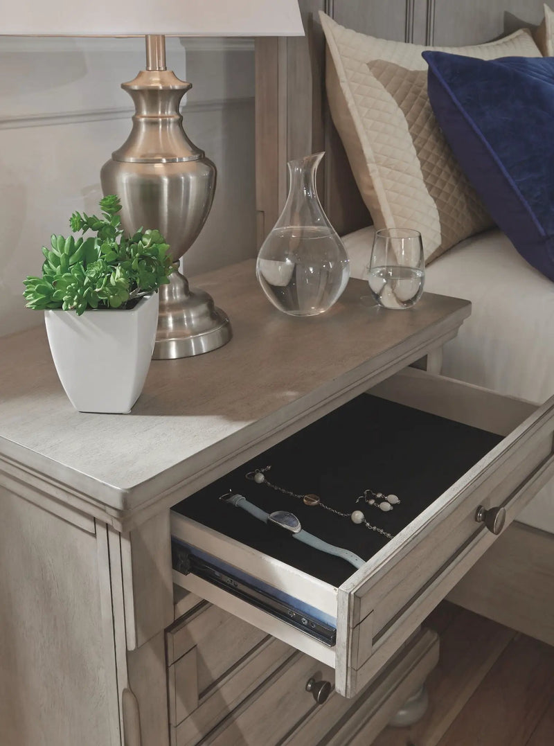 Lettner - Sleigh Bedroom Set by Unique Piece Furniture