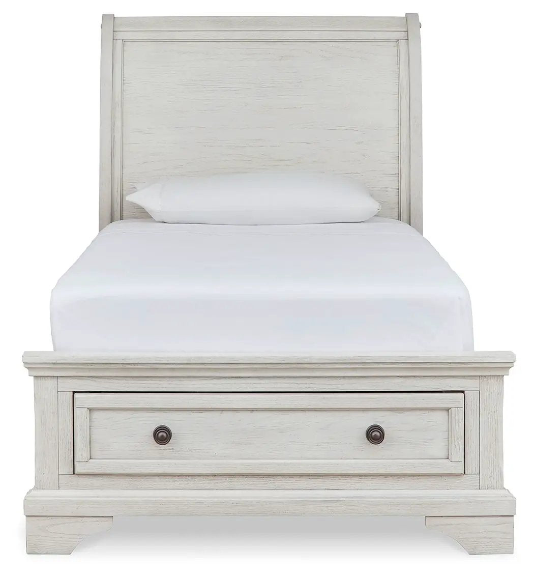 Robbinsdale - Sleigh Bed by Unique Piece Furniture