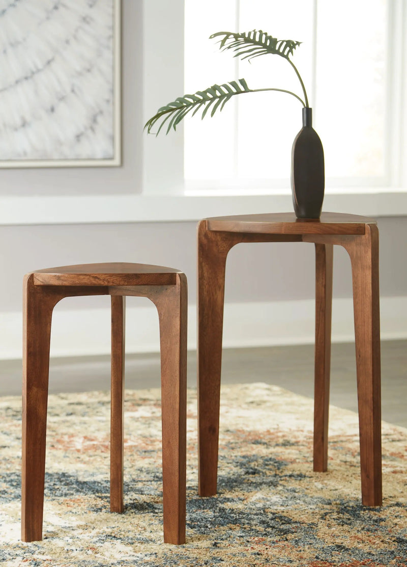 Brynnleigh - Accent Table Set (Set of 2) - Medium Brown by Unique Piece Furniture