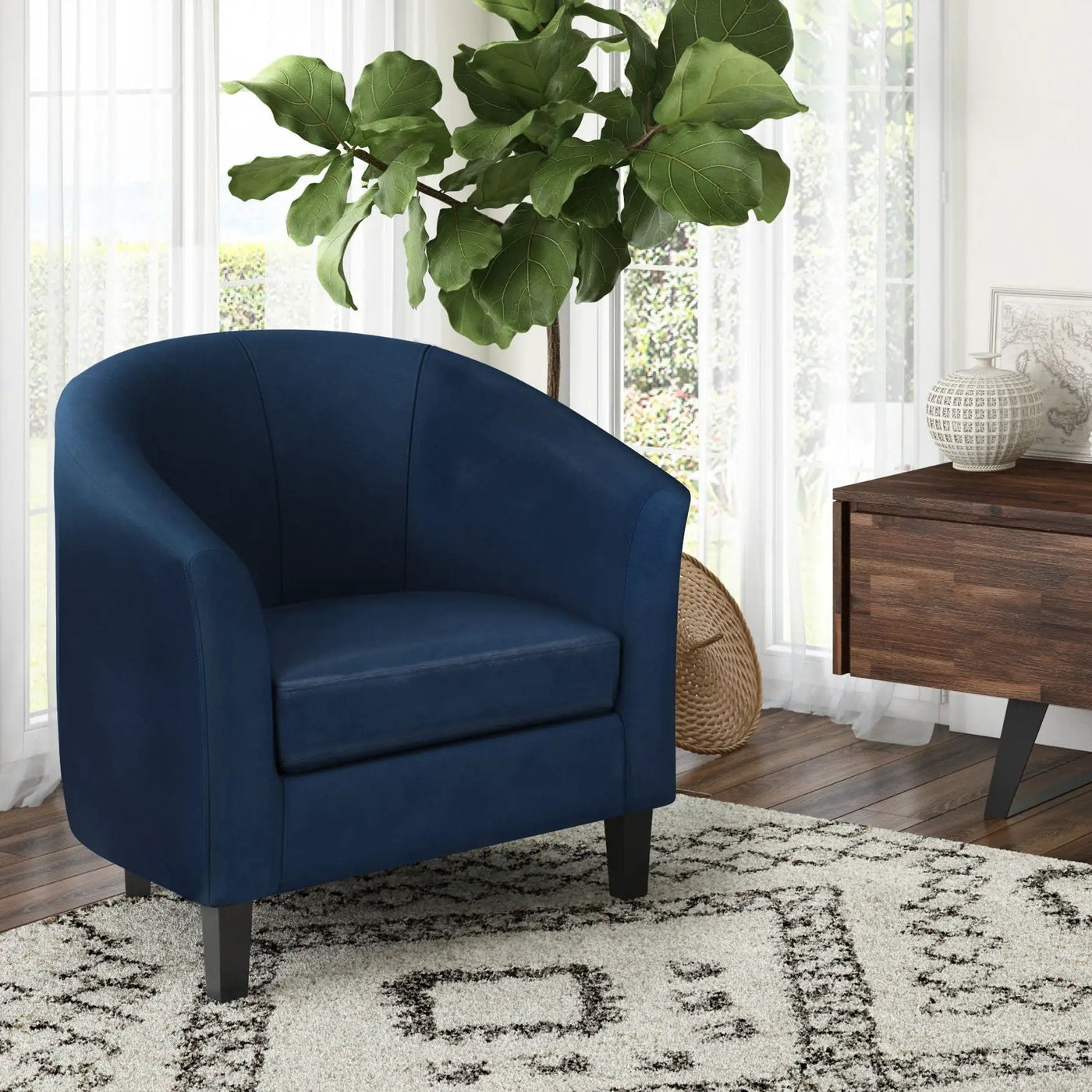Austin - Transitional Tub Chair by HouseOfZazla