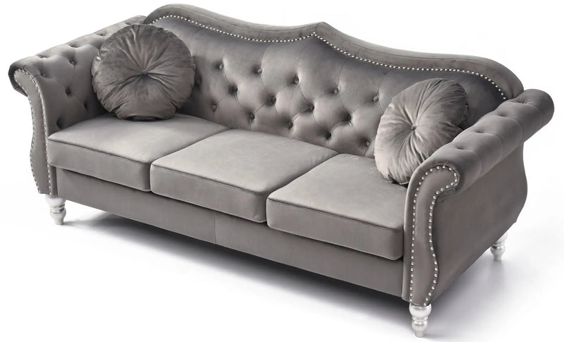Hollywood - Sofa by Unique Piece Furniture