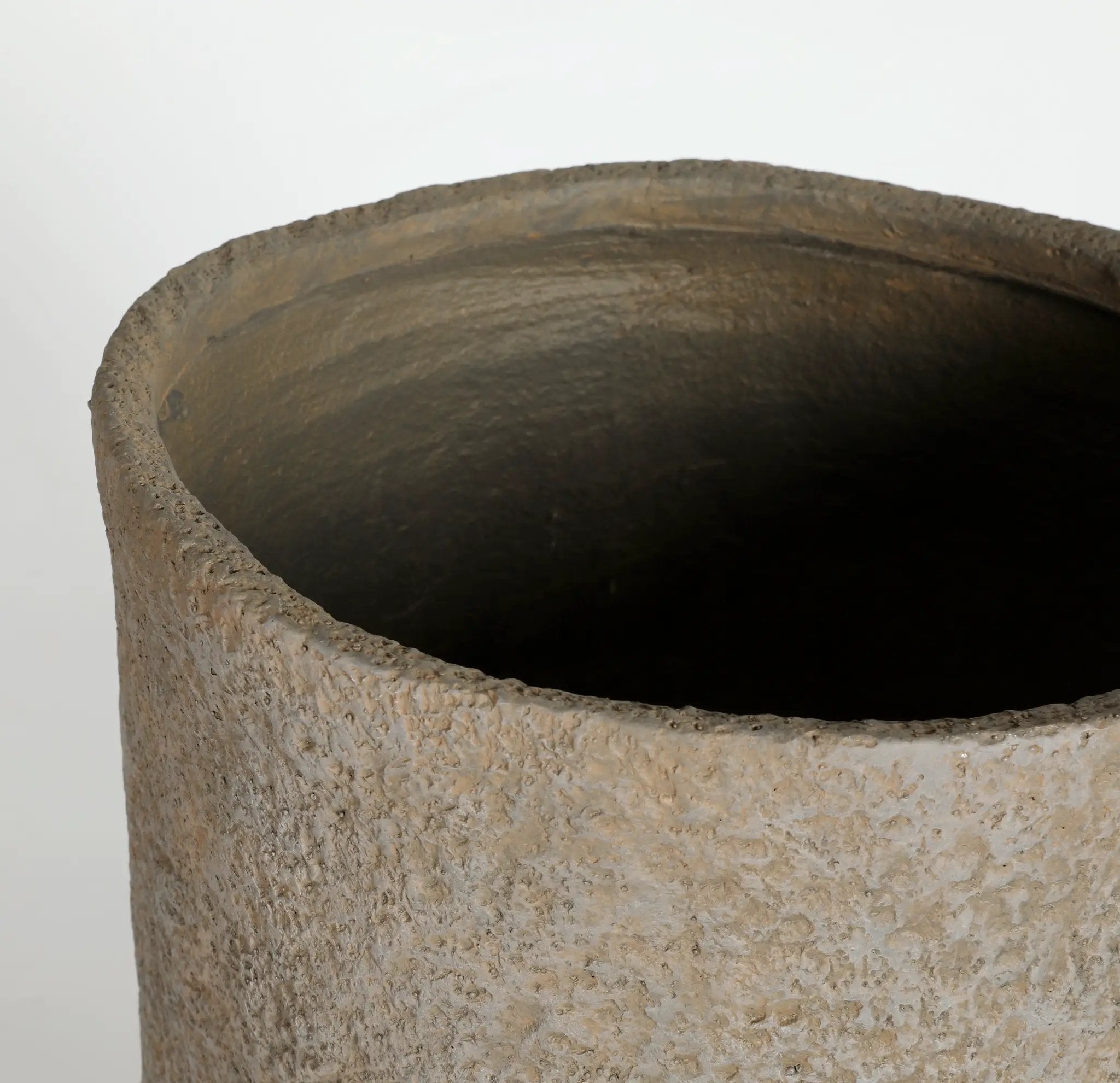 Round Concrete Planter Set of 2 by HouseOfZazla
