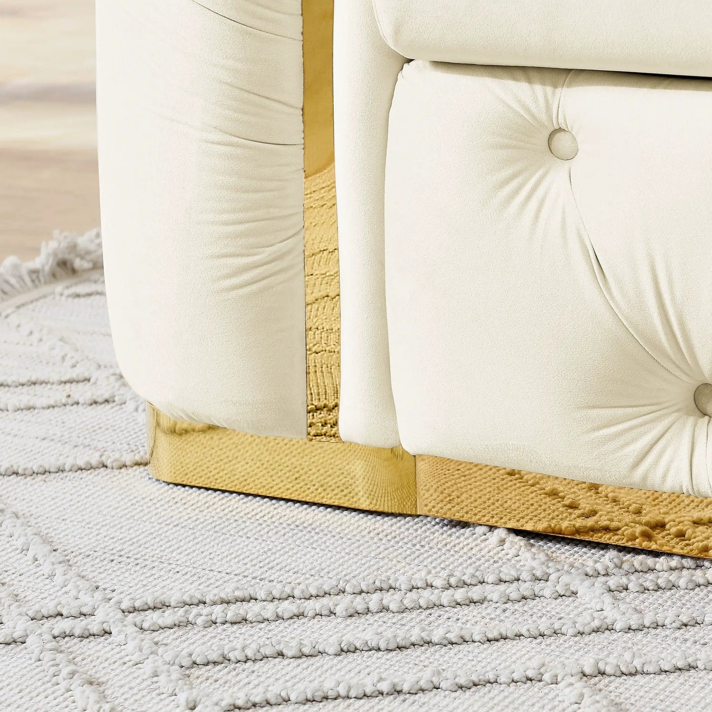 Button Tufted Couch With 2 Pillows, 3 Seater Luxury Chesterfield Sofa by Unique Piece Furniture