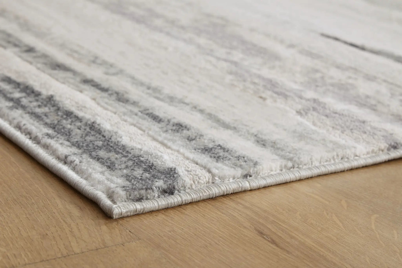 Abanett - Rug by Unique Piece Furniture