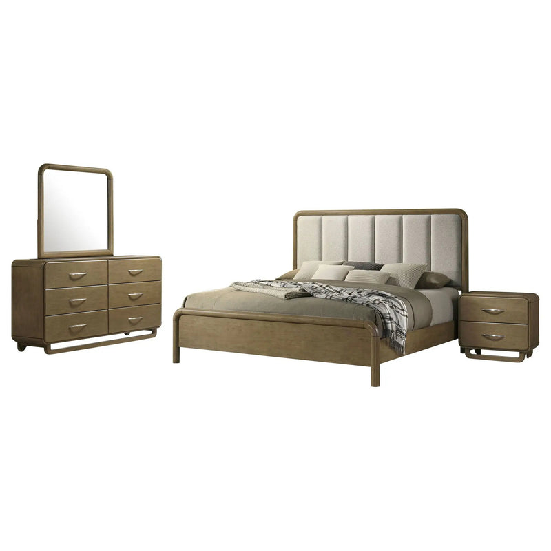 Amsbury 4-piece Queen Bedroom Set Nutmeg by Unique Piece Furniture