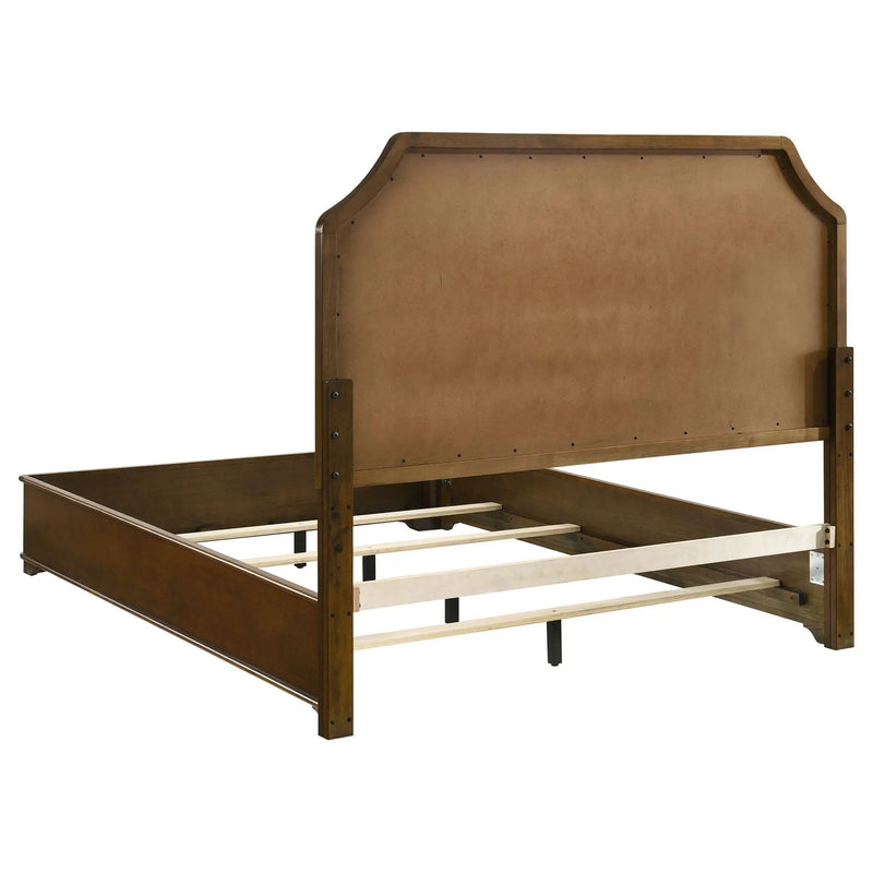Garland 5-piece Queen Bedroom Set Brown Cherry by Unique Piece Furniture
