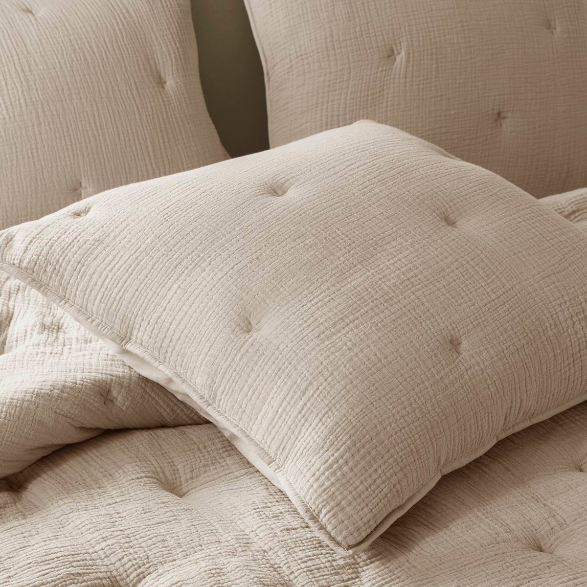 3-Piece Full/Queen Cotton Embroidered Quilt Set, photo 7 of 10