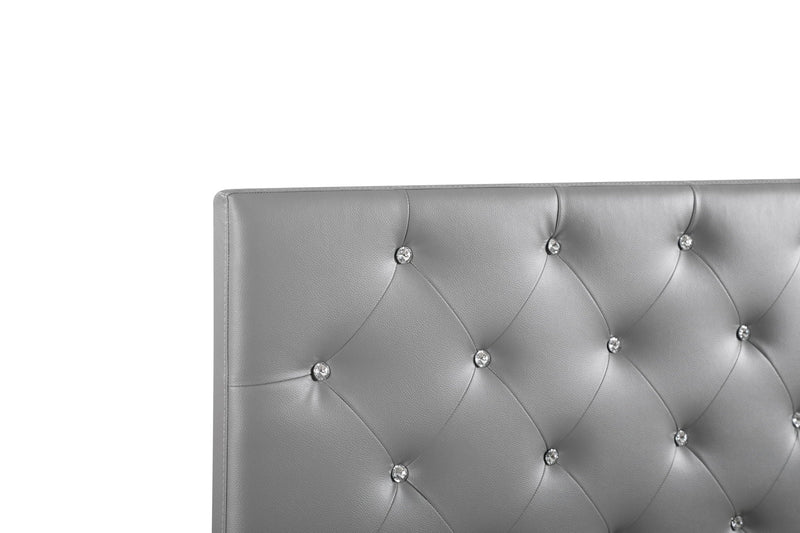 Panel Headboard & Button Tufting by HouseOfZazla