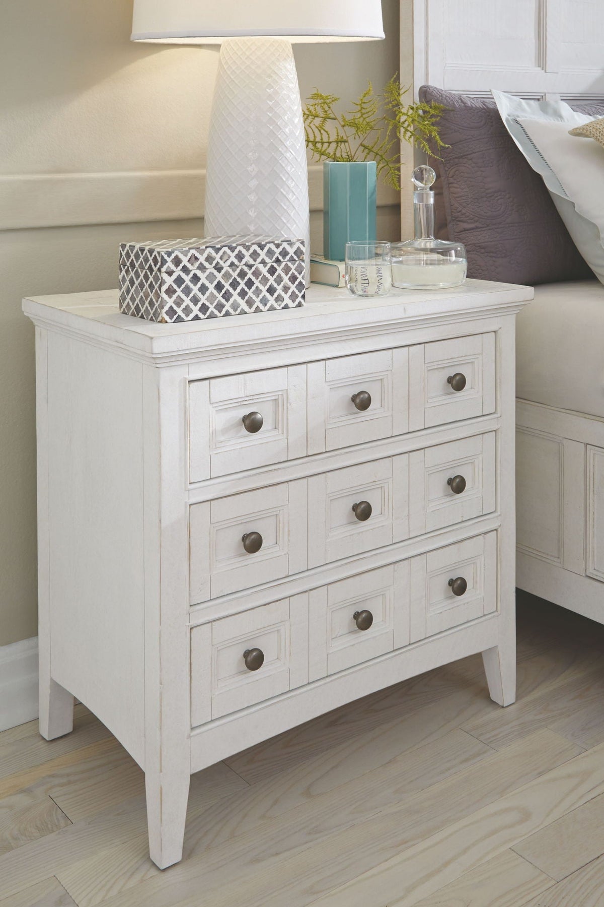 Heron Cove - Relaxed Traditional Chalk White Three Drawer Nightstand - Chalk White, photo 3 of 7