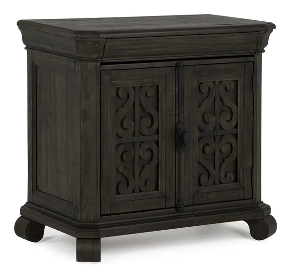 Bellamy - Commode - Peppercorn