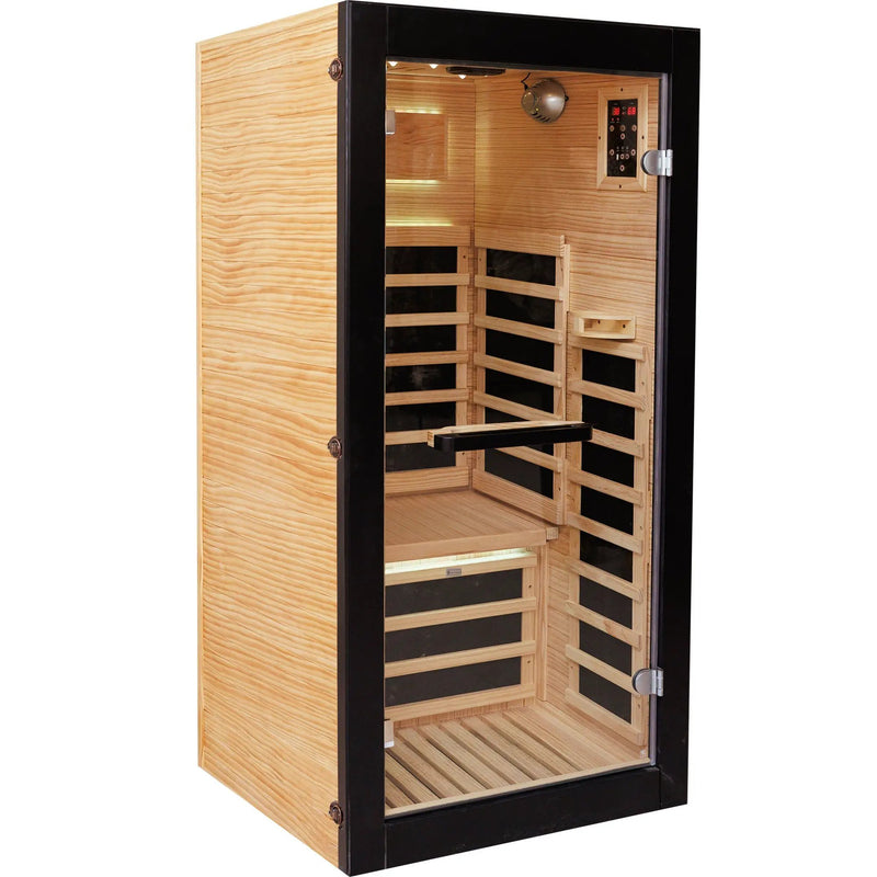 Single-person sauna cabin by HouseOfZazla