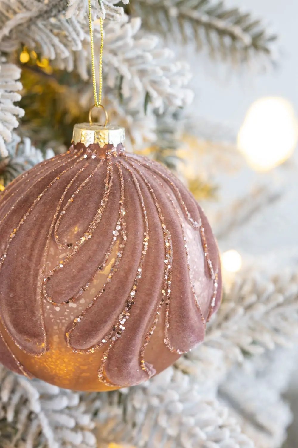 Decorative Hanging Glass Christmas Ball Ornaments - Set of 6 by HouseOfZazla