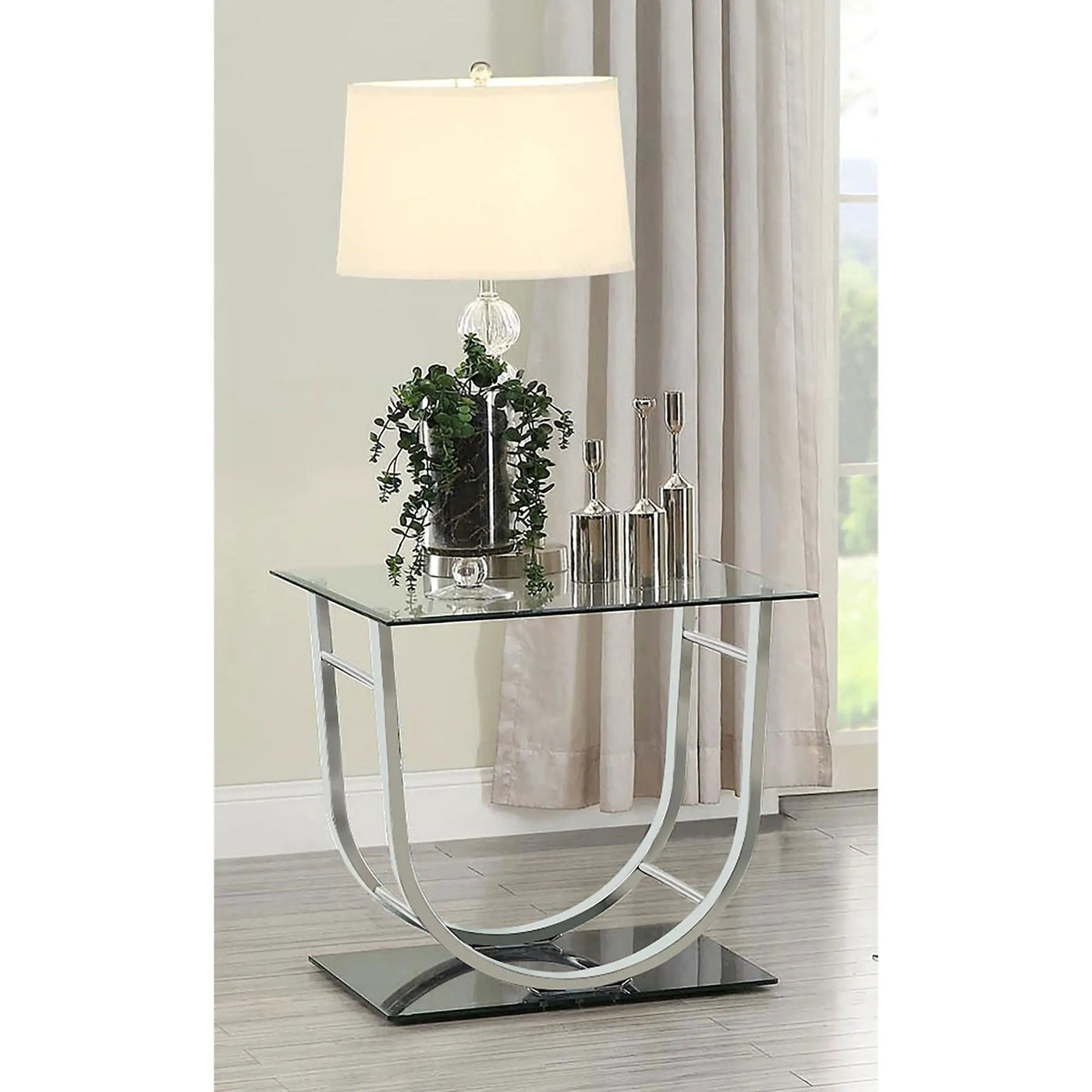 Amelia - U Shaped Table by HouseOfZazla