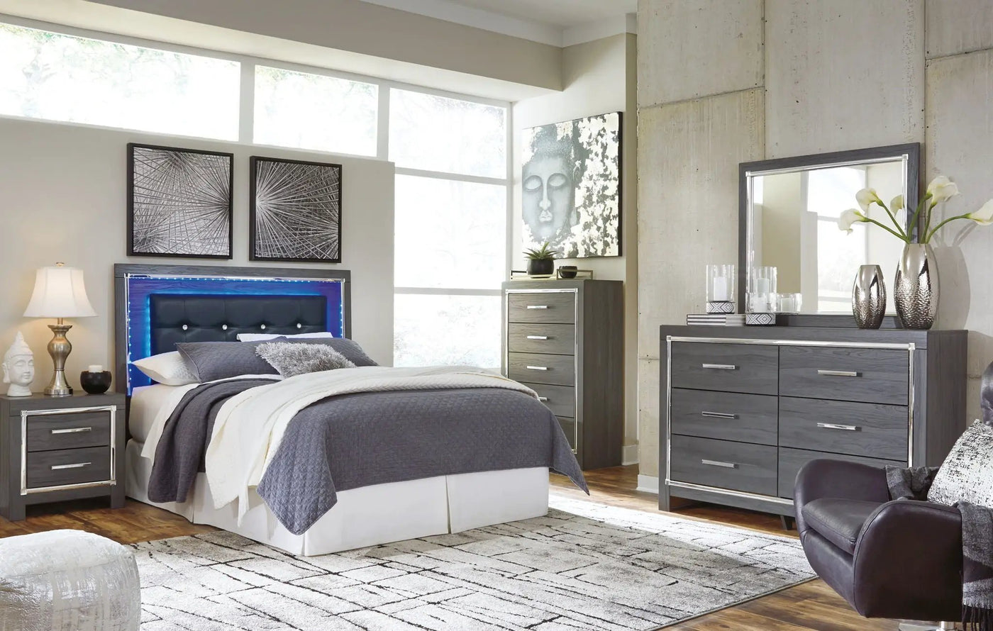 Lodanna - Upholstered Panel Bed by Unique Piece Furniture