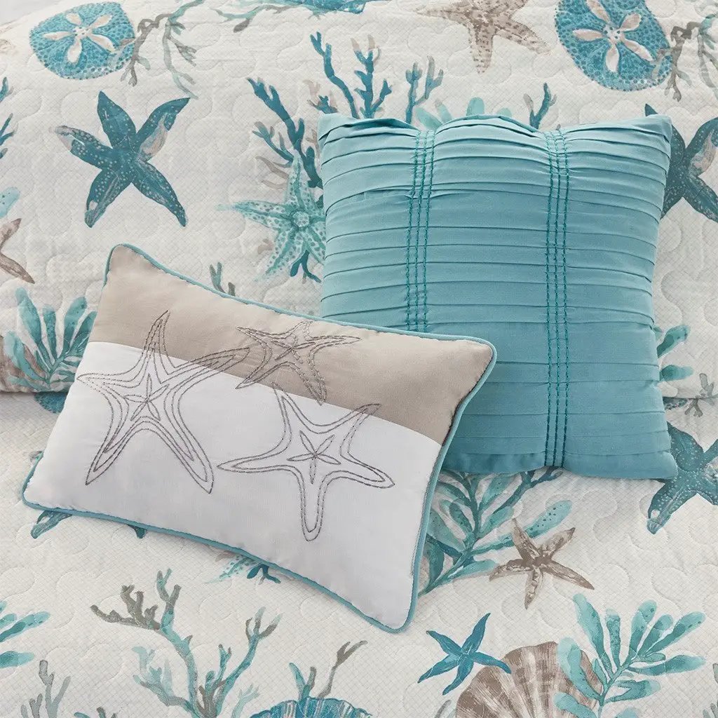 6 Piece Cotton Sateen Quilt Set with Throw Pillows Aqua King/Cal King by HouseOfZazla