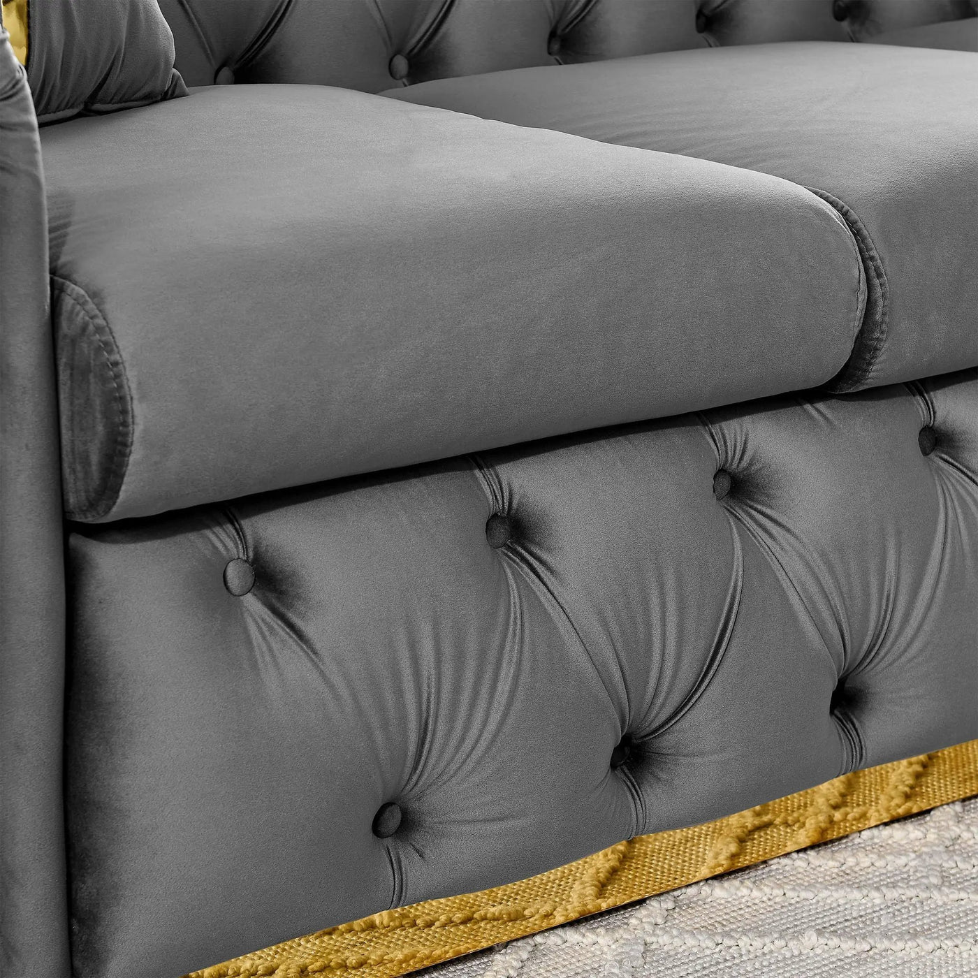 Button Tufted Couch With 2 Pillows, 3 Seater Luxury Chesterfield Sofa by Unique Piece Furniture