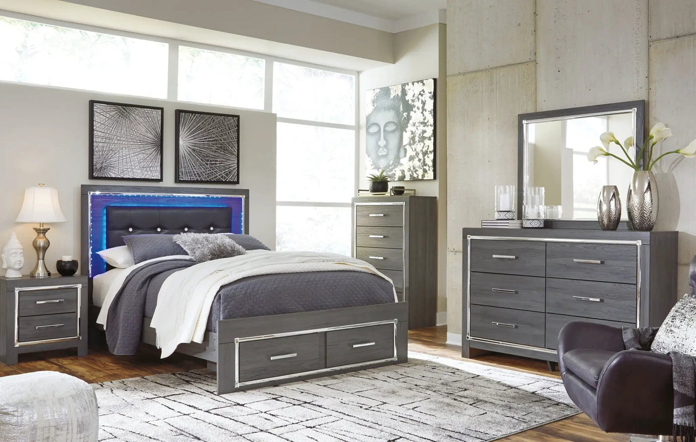 Lodanna - Storage Bed Set by Unique Piece Furniture
