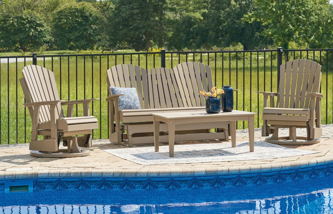 Hyland Wave - Outdoor Set by Unique Piece Furniture