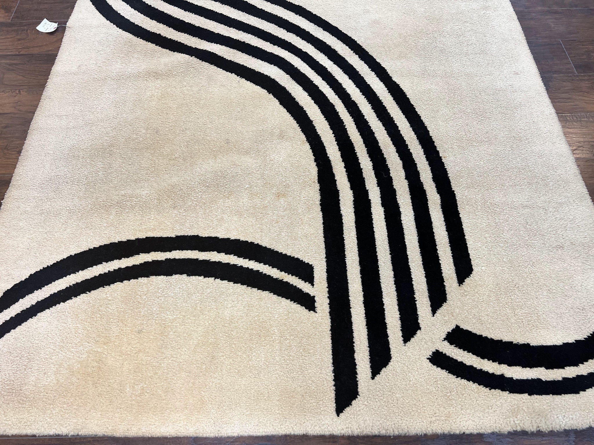 Modern Rug 6x9, Cream and Black, Abstract Pattern by Jewel Rugs
