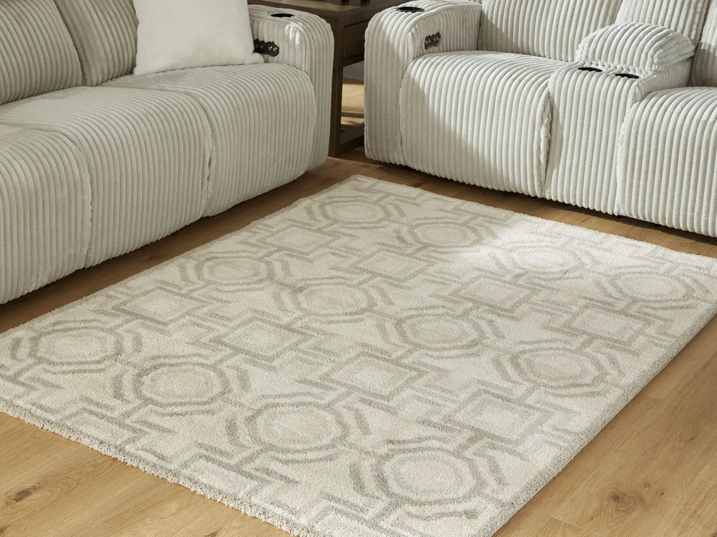 Maconville - Rug by Unique Piece Furniture