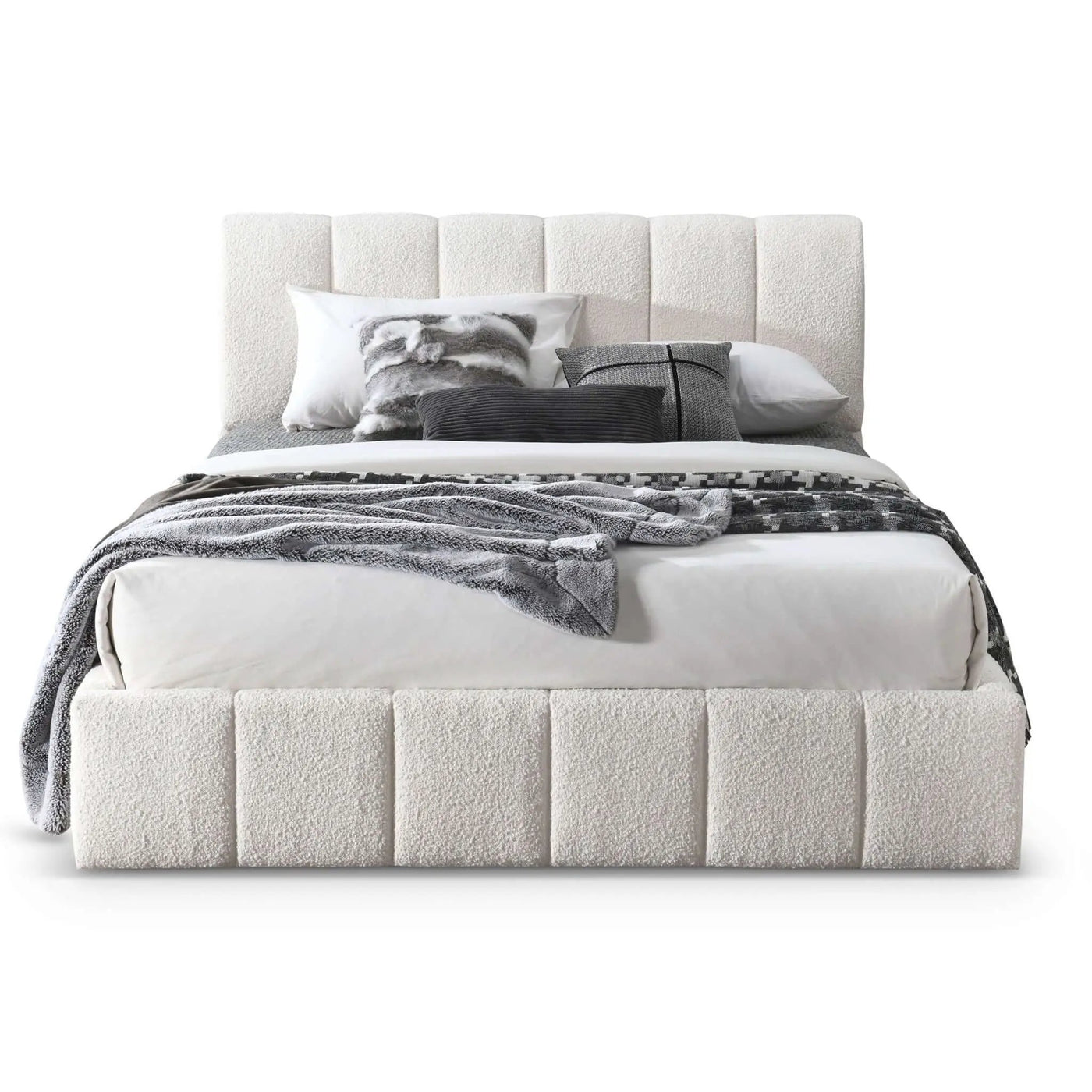 Hilar - Elegant Design Platform Bed by HouseOfZazla