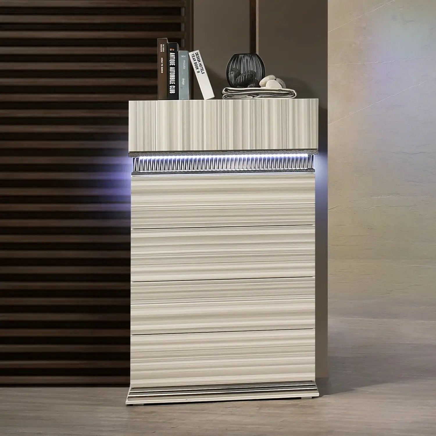 Leonor - 5 Drawer Chest - Gray by HouseOfZazla