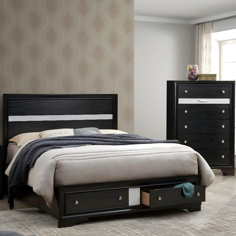 Madrid G02350B-QB Queen Bed by HouseOfZazla