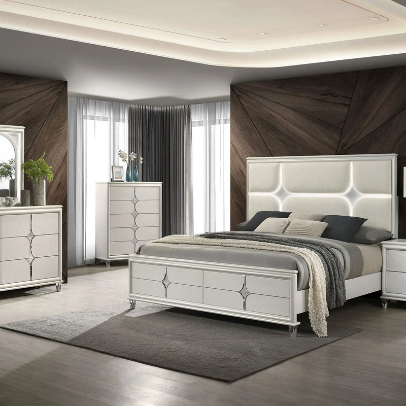 Gwendolyn - 2 Drawer Nightstand - White
