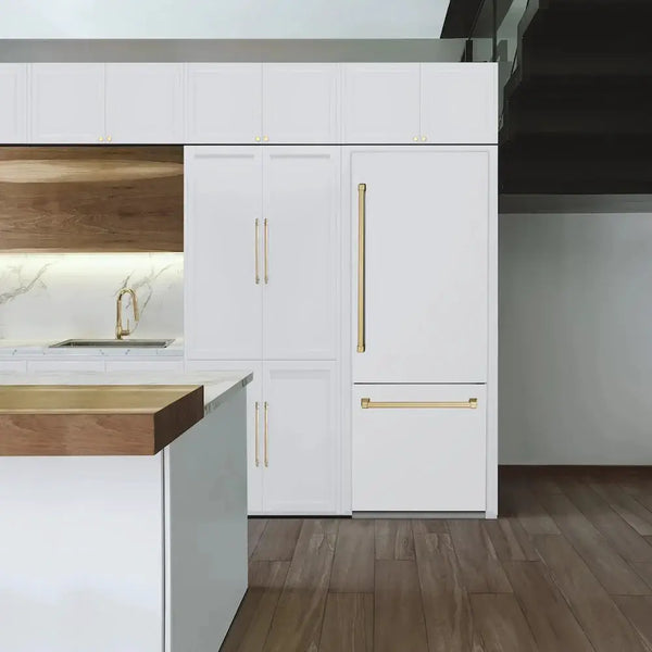 ZLINE Autograph Edition French Door Refrigerator, Internal Water, Ice Dispenser, White Matte, Champagne Bronze Accents RBIVZ-WM