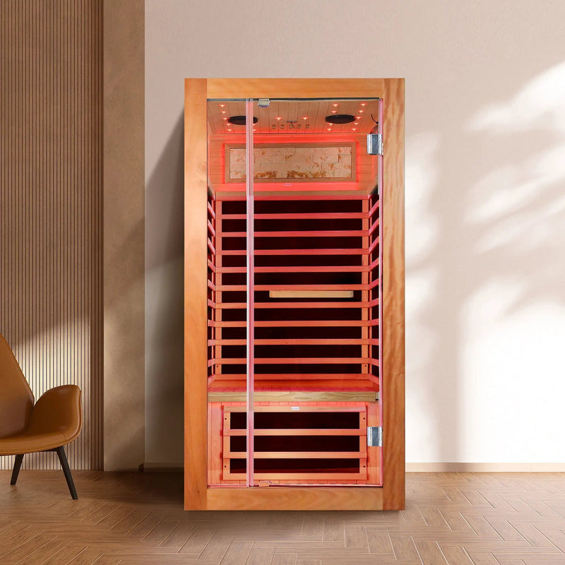 Single-person sauna room by HouseOfZazla