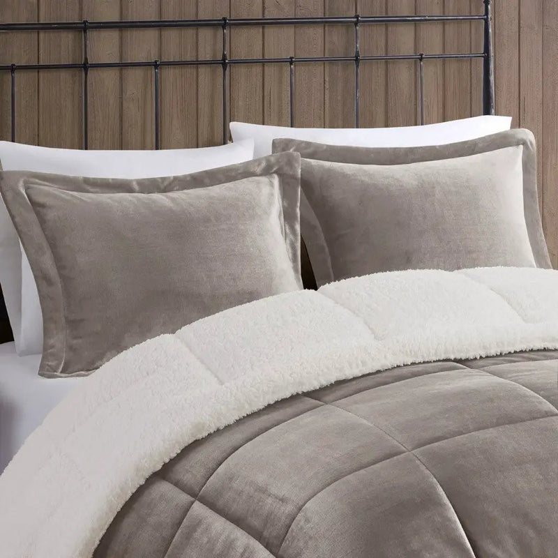 Full/Queen Plush to Sherpa Down Alternative Comforter Set by HouseOfZazla