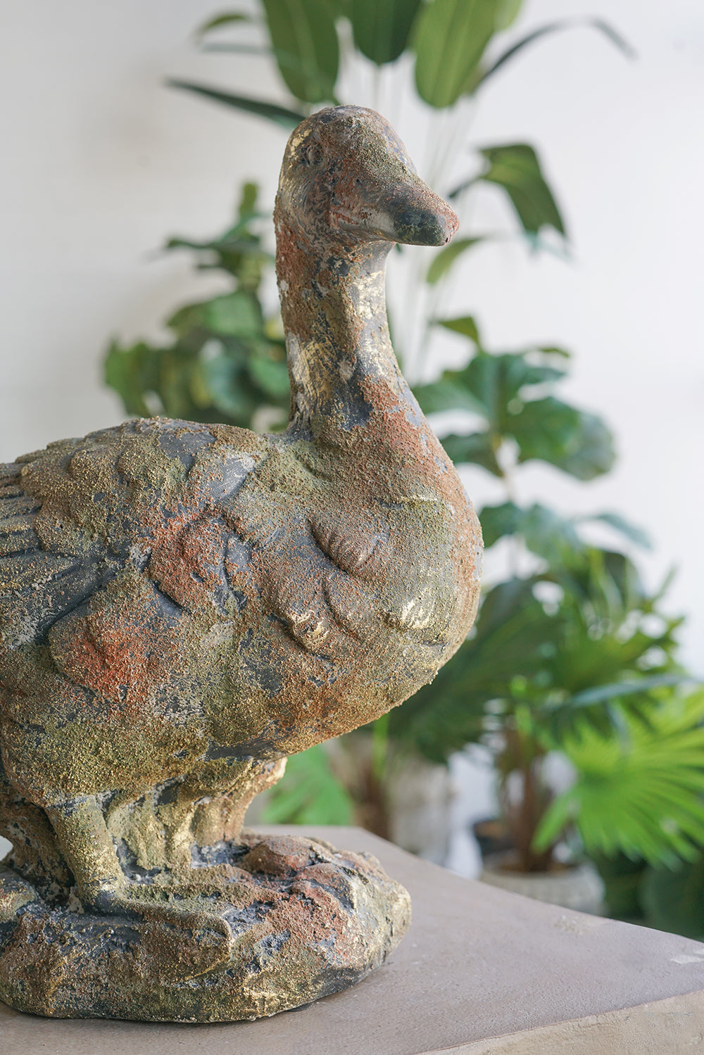 Farmhouse Duck Figurine Statue with Rustic Patina Finish - Iron, photo 9 of 10