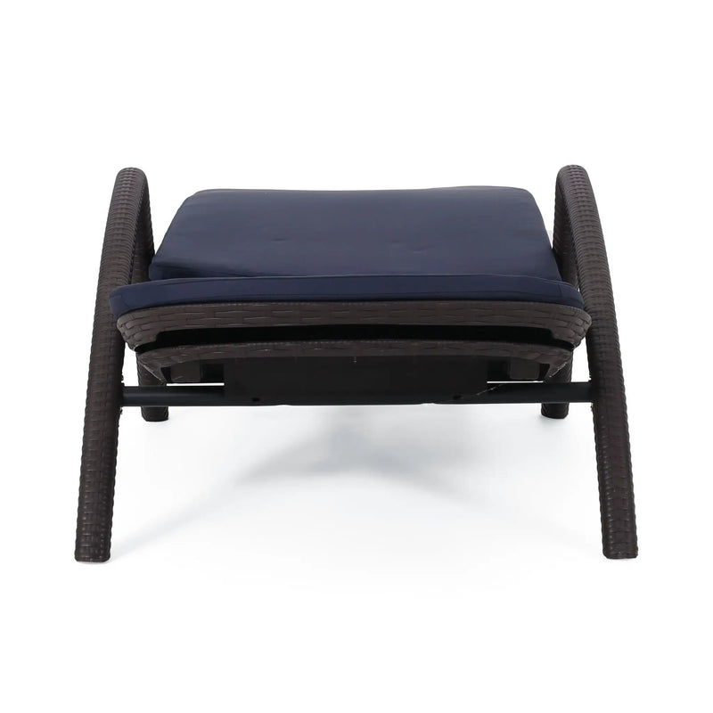 Mikael - Chaise Lounge With Cushion by HouseOfZazla